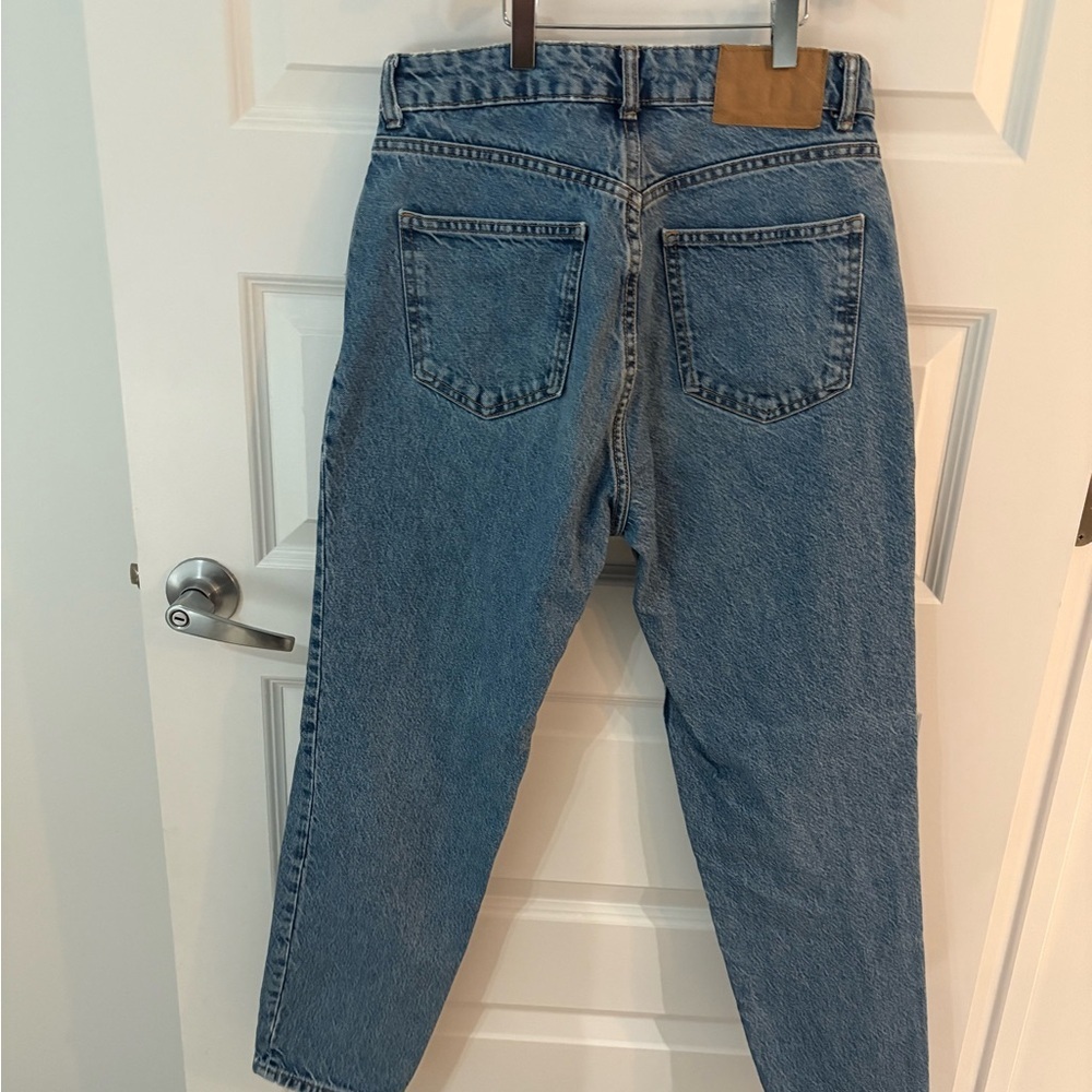 Zara Straight Leg Blue Jeans - Picture 4 of 9